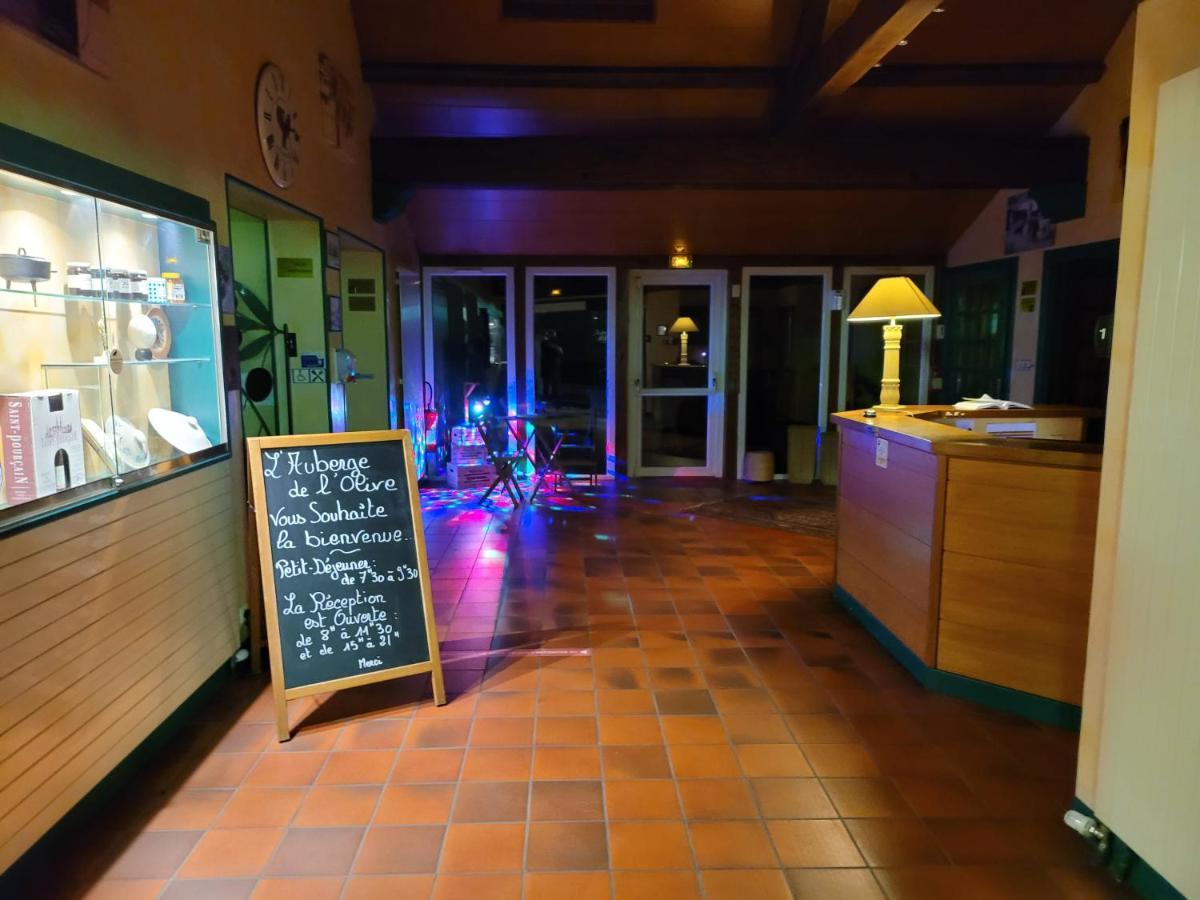 L'Auberge De L'Olive Dompierre-sur-Besbre Exterior photo